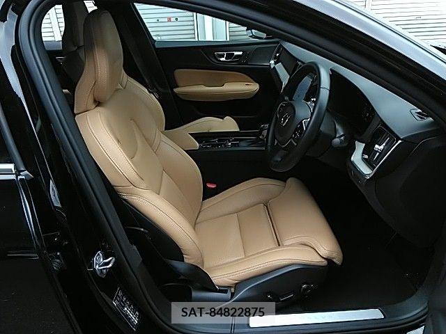 Volvo S60 2021-03 289675-12