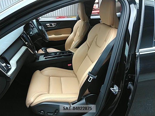 Volvo S60 2021-03 289675-13