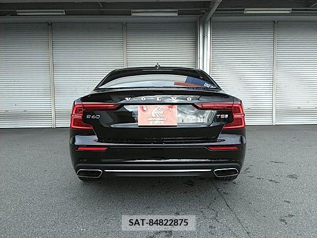 Volvo S60 2021-03 289675-18