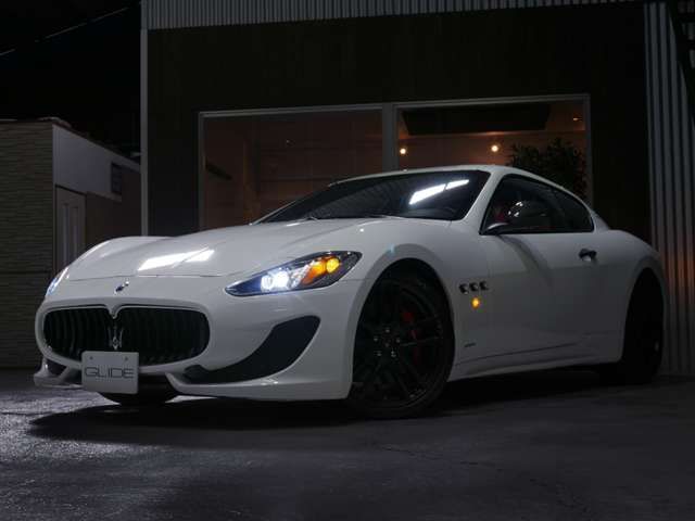Maserati GRANTURISMO 2015-12 13966-4
