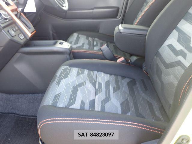 Daihatsu TAFT 2022-03 337630-21