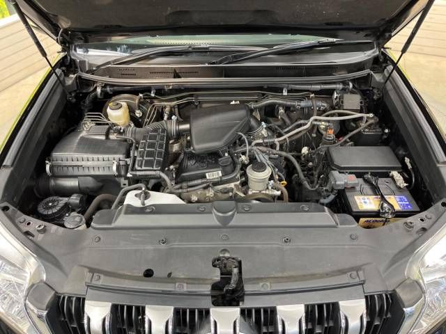 Toyota PRADO 2013-11 196516-18