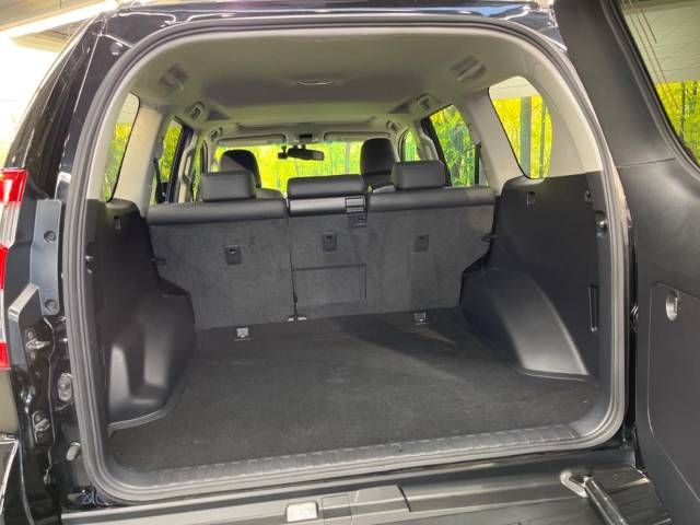 Toyota PRADO 2013-11 196516-10