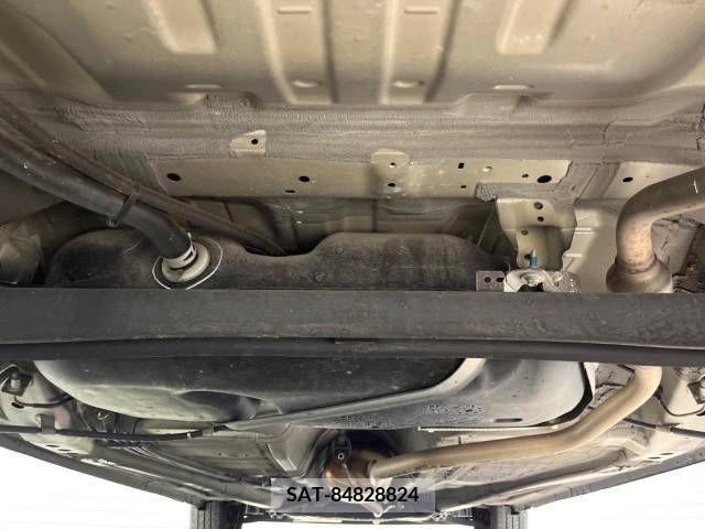 Suzuki SPACIA 2019-08 352515-19
