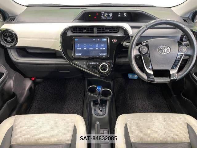 Toyota AQUA 2017-07 214082-1