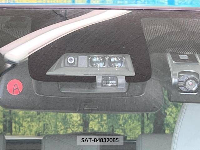 Toyota AQUA 2017-07 214082-2