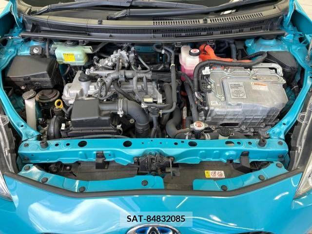 Toyota AQUA 2017-07 214082-18