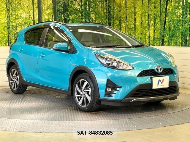 Toyota AQUA 2017-07 214082-16