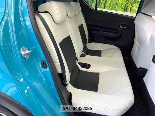 Toyota AQUA 2017-07 214082-9