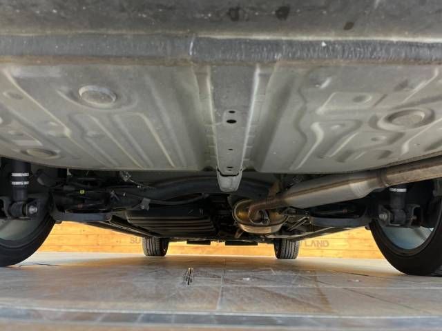 Toyota NOAH HYBRID 2017-02 9766-19