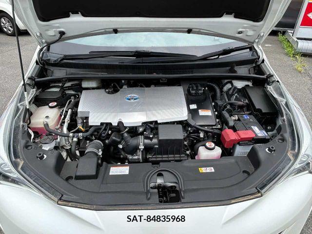 Toyota PRIUS 2018-03 330572-11
