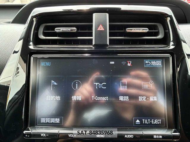 Toyota PRIUS 2018-03 330572-28