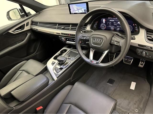 Audi Q7 2018-10 29207-7