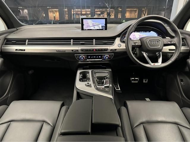 Audi Q7 2018-10 29207-6