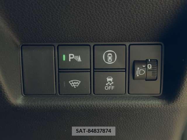 Honda FIT 2020-05 209986-15