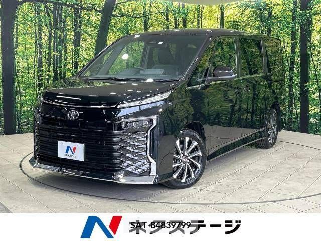 Toyota VOXY 2023-05 379722-0
