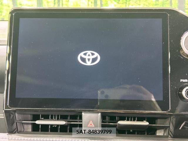 Toyota VOXY 2023-05 379722-3