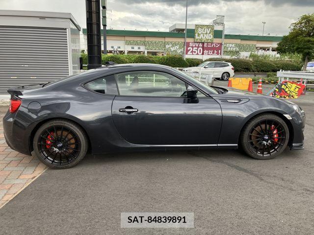 Subaru BRZ 2018-12 335477-12