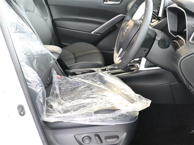 Toyota COROLLA CROSS 2023-10 190450-12