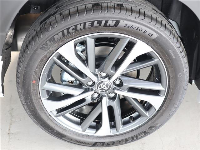 Toyota COROLLA CROSS 2023-10 190450-6
