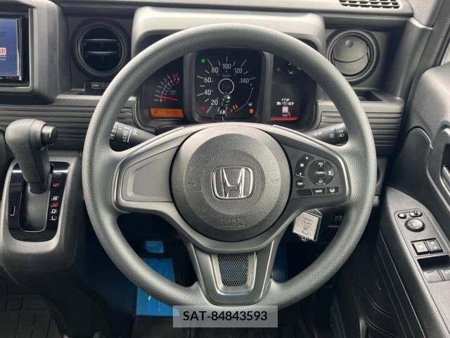 Honda N-VAN 2018-08 255128-11