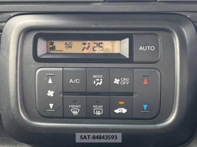 Honda N-VAN 2018-08 255128-6