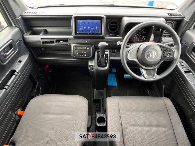 Honda N-VAN 2018-08 255128-1