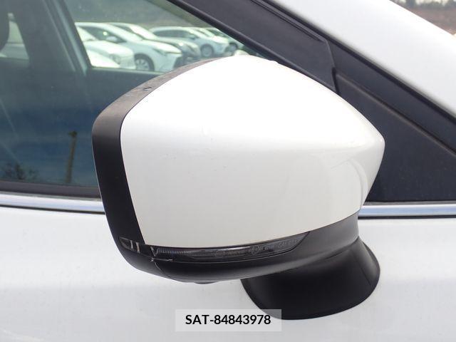 Mazda AXELA 2019-02 205494-18