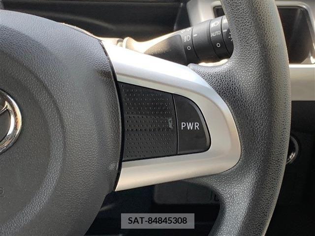 Toyota Pixis Mega 2022-02 298204-22