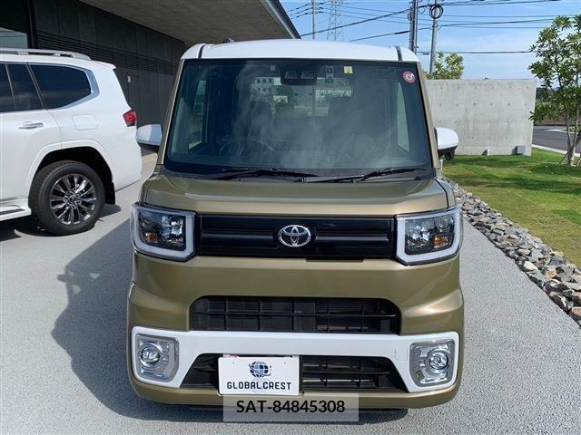 Toyota Pixis Mega 2022-02 298204-2