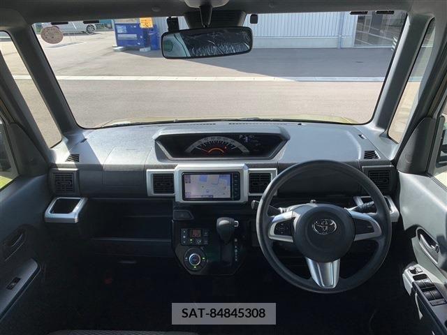 Toyota Pixis Mega 2022-02 298204-19