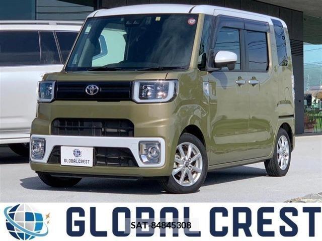 Toyota Pixis Mega 2022-02 298204-0