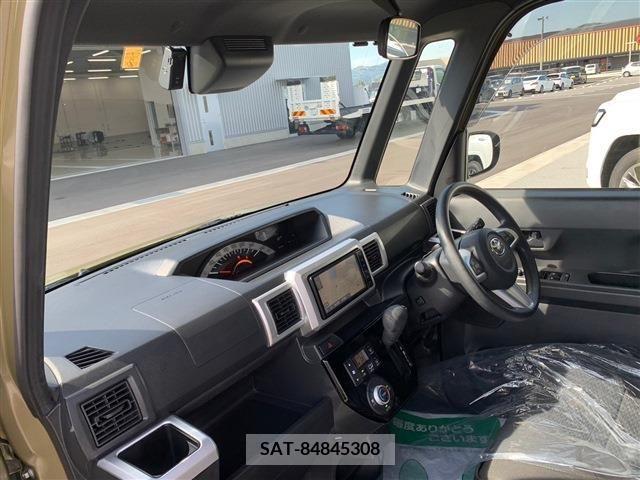 Toyota Pixis Mega 2022-02 298204-16