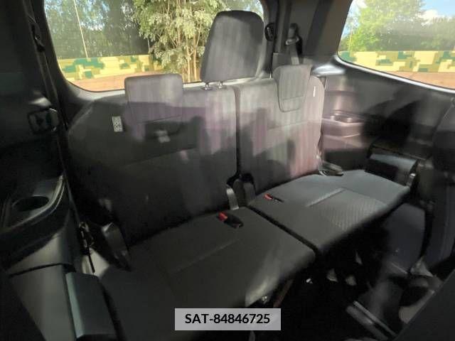 Toyota NOAH 2022-02 341997-15