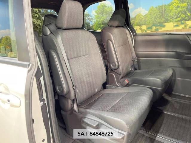 Toyota NOAH 2022-02 341997-14