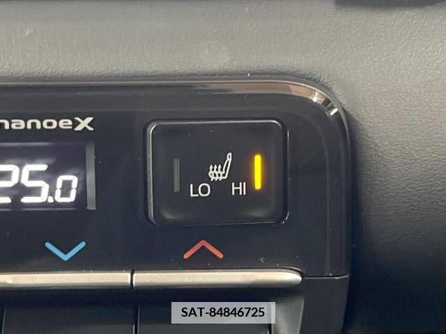 Toyota NOAH 2022-02 341997-7