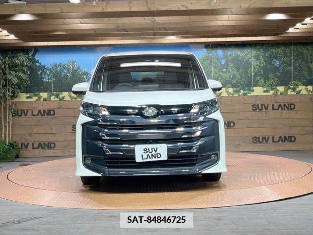 Toyota NOAH 2022-02 341997-16