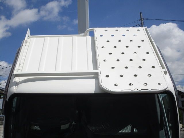 Hino DUTRO 2013-08 20152-7