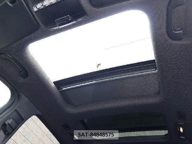 Amg C-CLASS 2018-12 378476-16