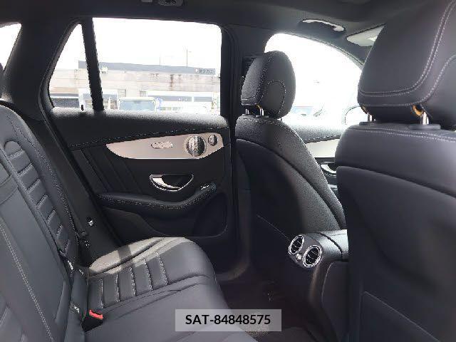 Amg C-CLASS 2018-12 378476-13