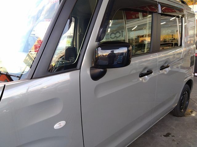Suzuki SPACIA 2023-01 188303-10