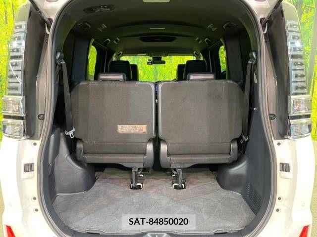 Toyota VOXY 2021-10 348020-11