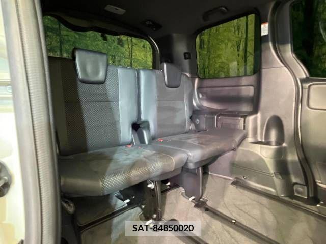 Toyota VOXY 2021-10 348020-10