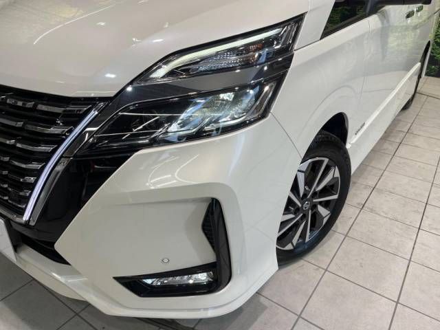 Nissan SERENA 2019-08 9638-12