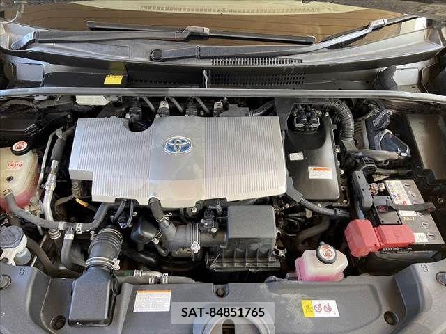 Toyota PRIUS 2016-07 256299-19
