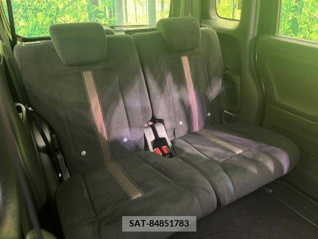 Honda N BOX 2018-05 278712-9