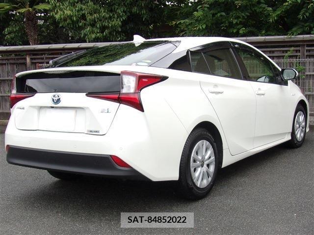 Toyota PRIUS 2019-03 200684-1