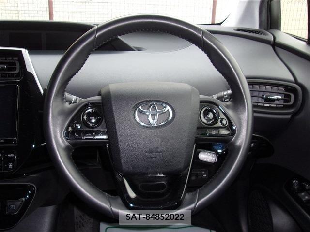 Toyota PRIUS 2019-03 200684-14