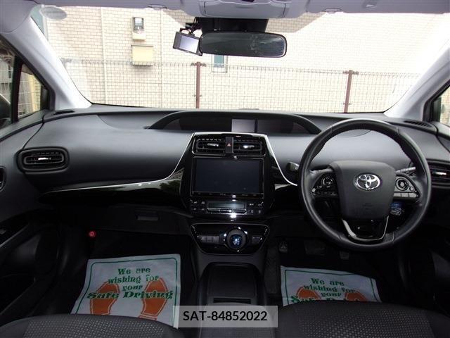 Toyota PRIUS 2019-03 200684-13