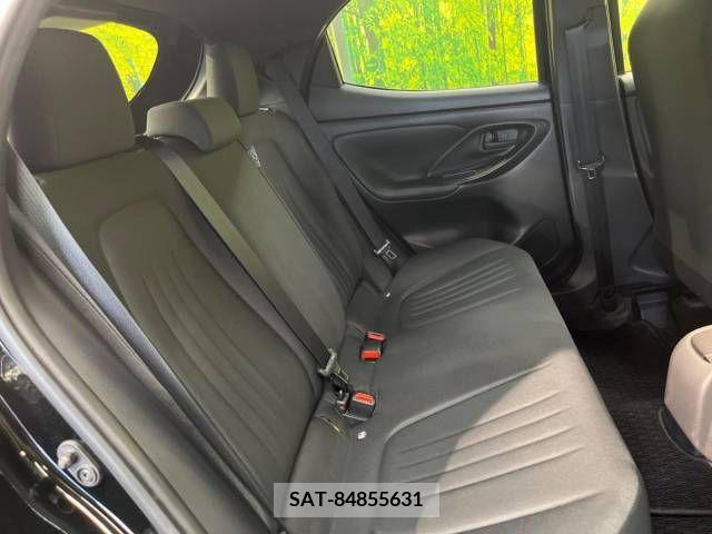 Toyota YARIS 2020-12 347127-9